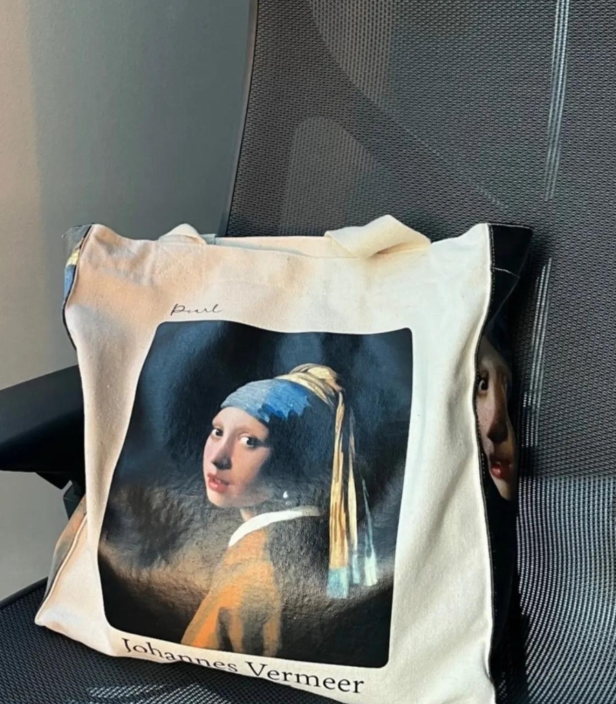 Girl with a Pearl Earring Johannes Vermeer - Tote Bag